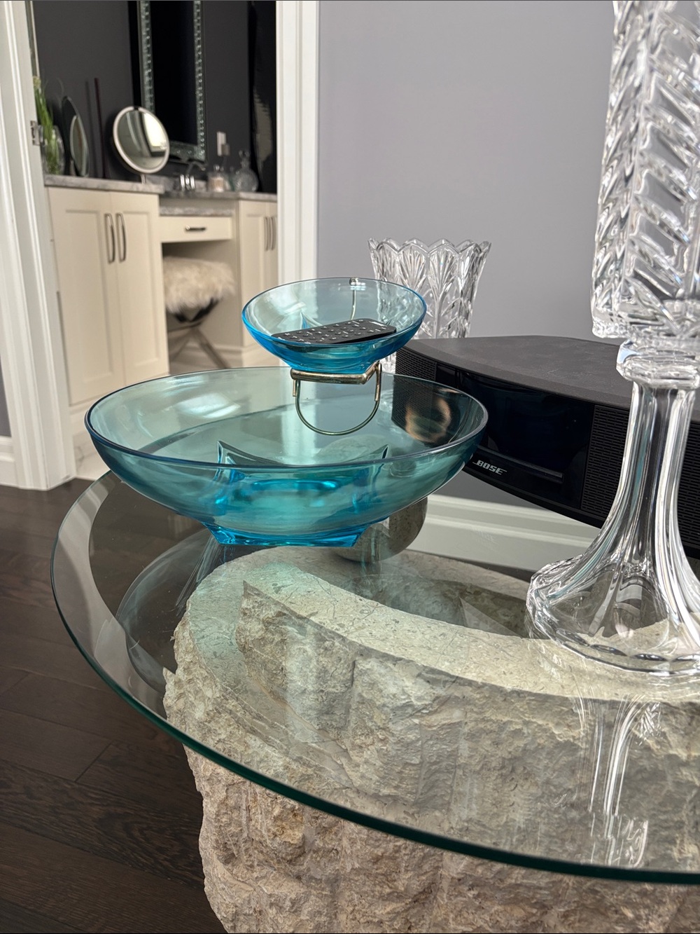 Hazel ATLAS 1960 mid century vintage capri blue chip and dip set mad men
